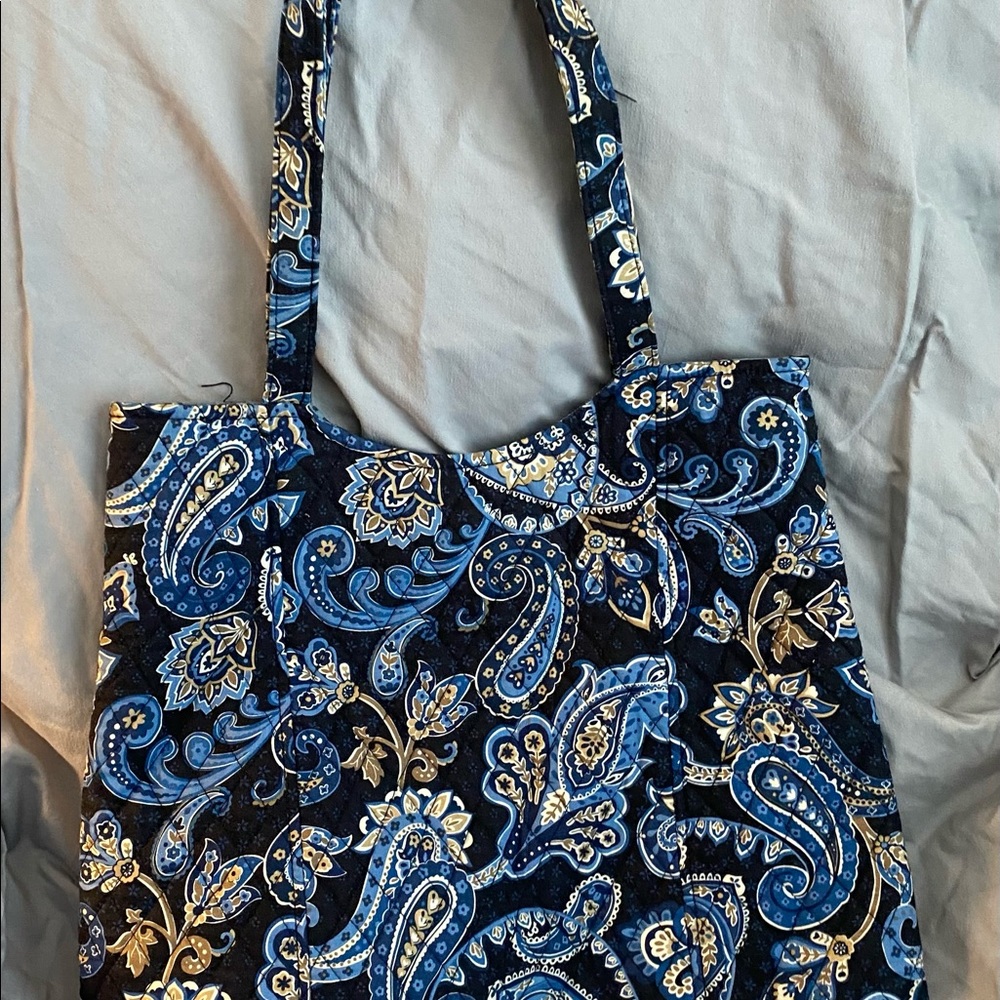 Tote - Picture 2 of 3